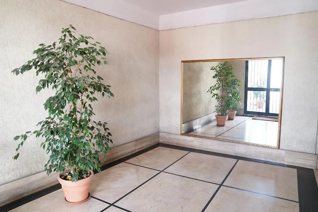 The Sun In Rome Apartment Italy