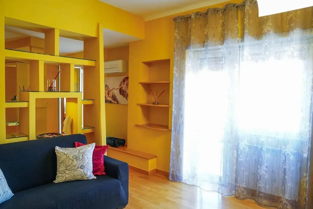 The Sun In Rome Apartment